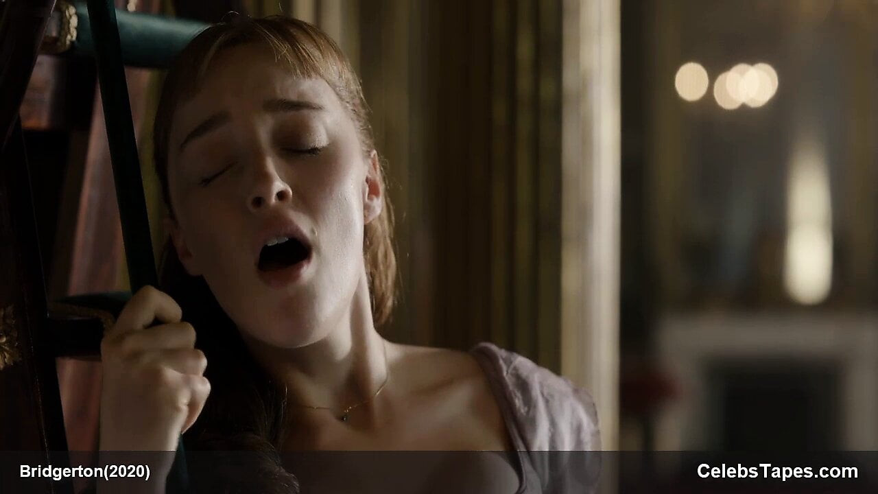 Phoebe dynevor seks kaseti