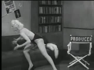 Striptizci Dixie Evans