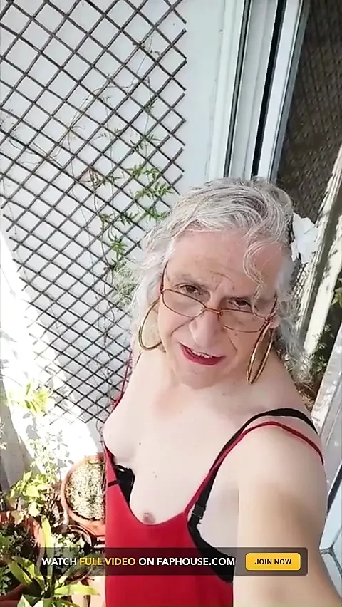 Terasta Oynayan Kirli Bir Öfke
