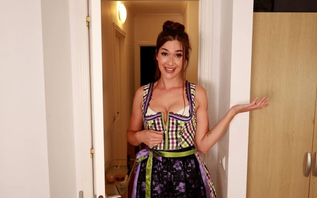 Yardım edin, dirndl'im kapanmıyor! Üvey kardeşim bana yardım ediyor - tek şartla!