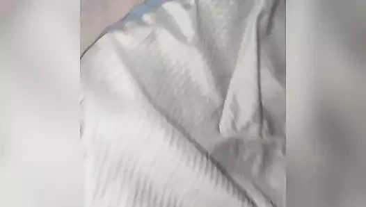 Üvey kız kardeşimin böyle bir ucube olduğunu bilmiyordum. Ona iki kez geldim