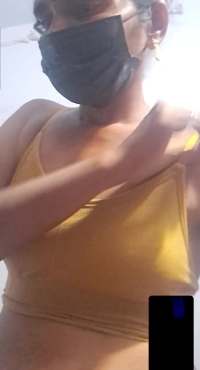 Незабываемый момент от "тамильской тетушке понравился видеозвонок"