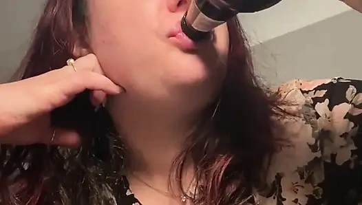 Baştan çıkarıcı iri güzel kadın rootbeer chug ve bella blast tarafından geğirme