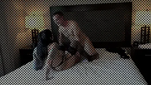 Yaşlı adam dctrousersnake üç delikli gotik dövmeli sürtük Nikki Nyx'u sert sikiyor