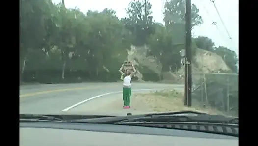 Seksi genç kız götte büyük yarağı seviyor