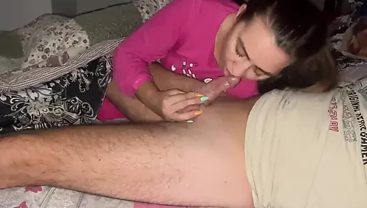 Sabah saksosu ve ağzına boşalma. Deepthroat