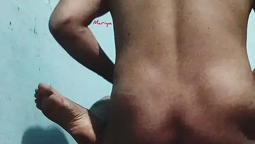 Mallu üniversite öğretmeni öğrencisiyle eğleniyor