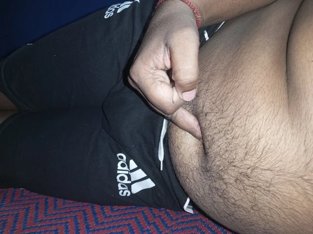 Madeni yağ ile evde penis masajı
