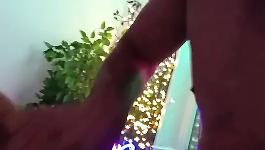 Bu kahverengi saçlı çok çekici ve çok sevişiyor