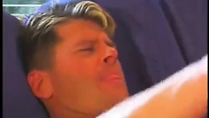 Sıcak sarışın kaltak kahrolası horoz