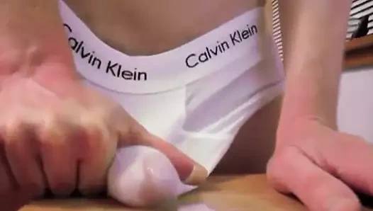 Cum içinde benim kelvin klein pantolon