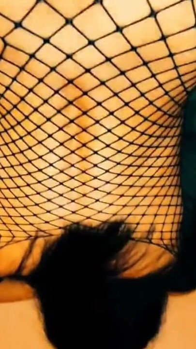 41 yaşındaki orta yaşlı seksi kadın ile amatör ev yapımı oyuncu seçmeleri | Klip 1