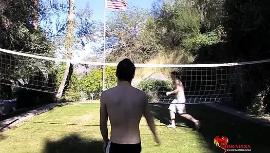 Voleybol oyununa dönüyor!