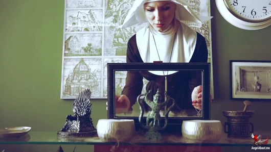 622 Bulunan hazineler rahibeyi neye itiyor?