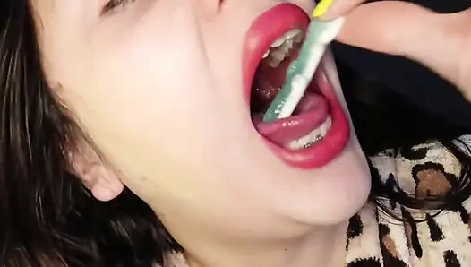 Chews Gummies'i tüket