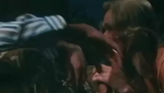 sarışın porno yetmişli stil