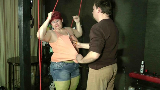 Annadevot - kesim gömlek - sert meme uçları