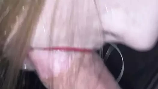 Svenja berbat büyük horoz derin