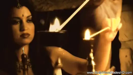 Esmer güzellikle mutluluk ve şehvet