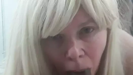 Seksi sarışın brenda Justice seviyor için sikme bir horoz