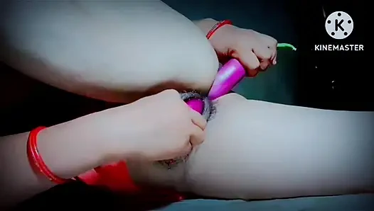 18 +ateşli genç kız tek başına uyarılmış ve ateşli seksi