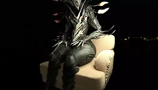 Dev: onu büyük, kokmuş, balon kıçımla eziyorum