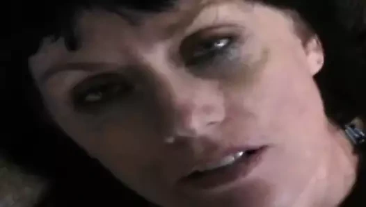 yaramaz fahişe dilenme için boşalmak yük