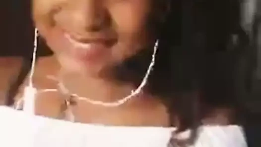 sürtük yapıyor selfies 4.mp4