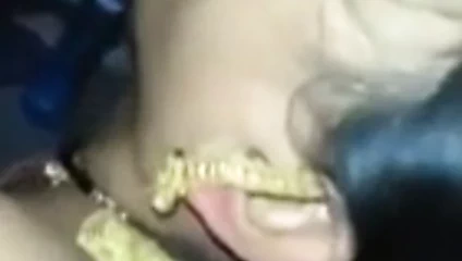 Milf emme ona erkek arkadaş çük