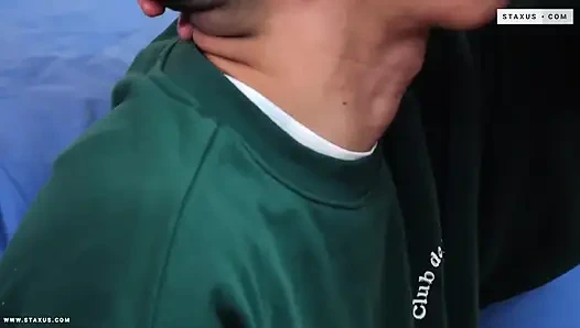 Staxus: cesur beyaz hafta sonu sc.1