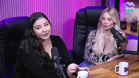 Gi Genesini ve Flora Favaretto ile ateşli podcast