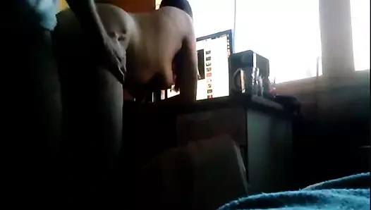 Od pozadi na stolu sa zavrsnicom :)