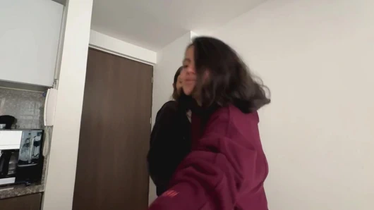 En iyi arkadaşımın karısının ağzımı çok iyi sıkıyor