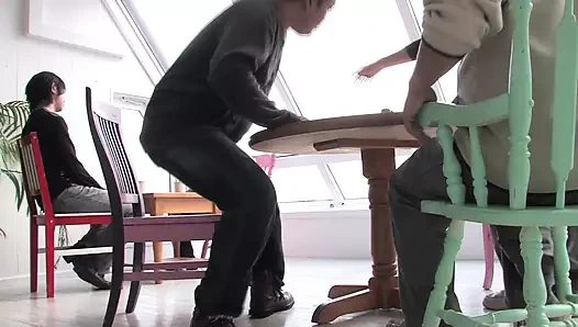 Orospu gags üzerinde bir sert horoz olarak başka itmeler onu kedi itibaren arkadan