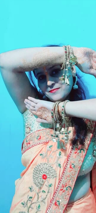 Puja tarafından yarak epilasyon