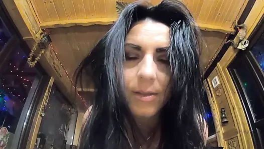 Milfycalla romantik streaptease