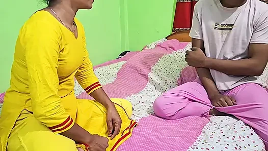 Surprised to see Laila's ex-husband, wants to play with Laila too