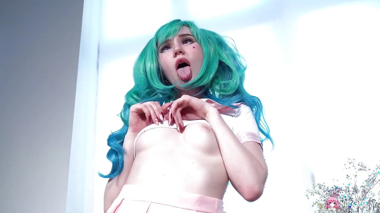 Leyla Lure azgın mavi saçlı bir hentai sürtük