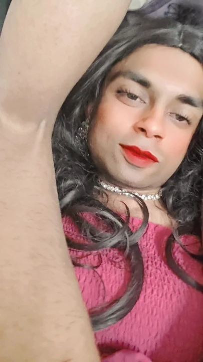 Genişleyen eşcinsel anal travesti
