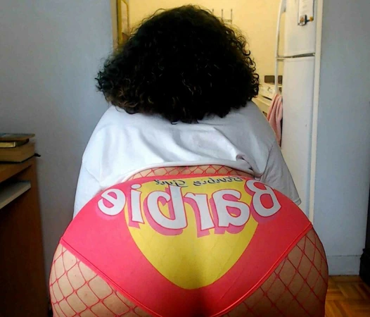 Stephanie benitez olduğunu bir bbw barbie