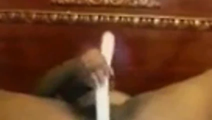 Abanoz bbw fışkırtma ile dev yapay penis