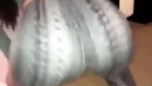 Gördüğün en iyi twerk – azgın