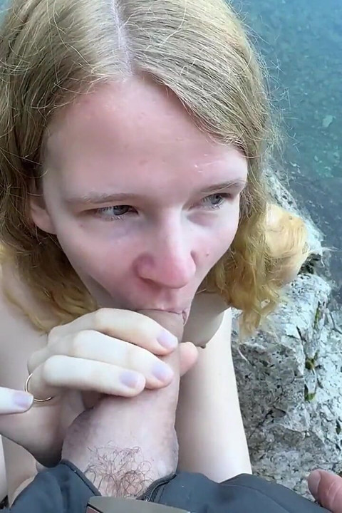 Eibsee'de Mega Cumshot Ile Riskli Halka açık Sevişme!