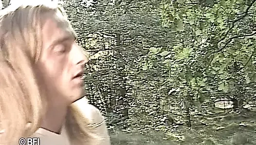 Hollandalı kızlar - açık havada seks macerası