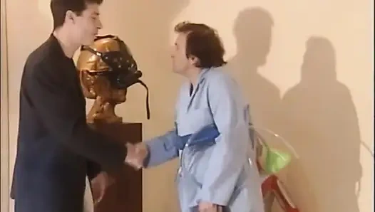 Seksi sarışında büyük olgun yarak