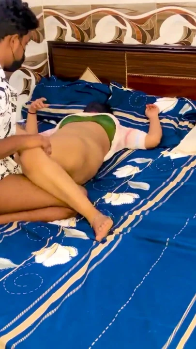 Gerçek evli kadın çıldırıyor: kocasıyla sert tutkulu seans bölüm 1 (yeababy009) | Klip 1