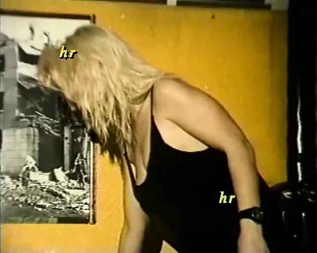 VHS kasetinden İtalyan kırmızı ışık nostaljik video