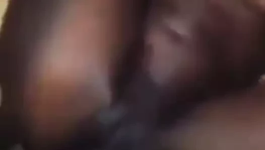 Sen daha içeri girmeden ıslanıyorum