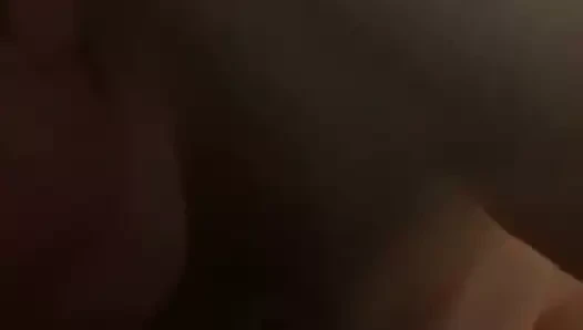 Şişman sürtük pis jess sallanan ona sarkık göğüsleri