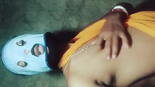 Indijske knjige, vrući video, velike knjige